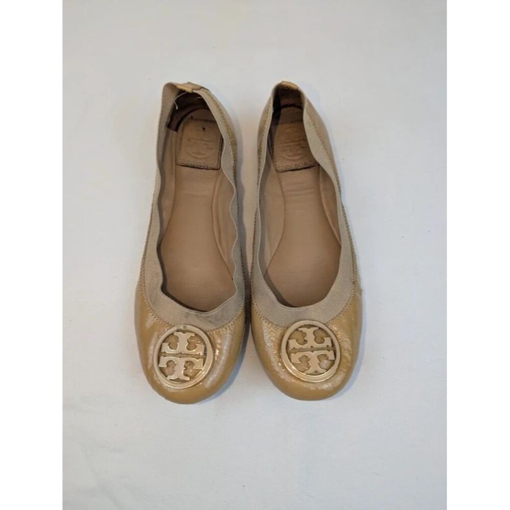 Tory Burch Beige Patent Leather Insignia Ballet Flats Size 6